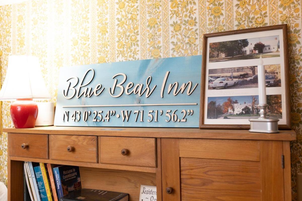 Blue Bear Inn Francestown 外观 照片